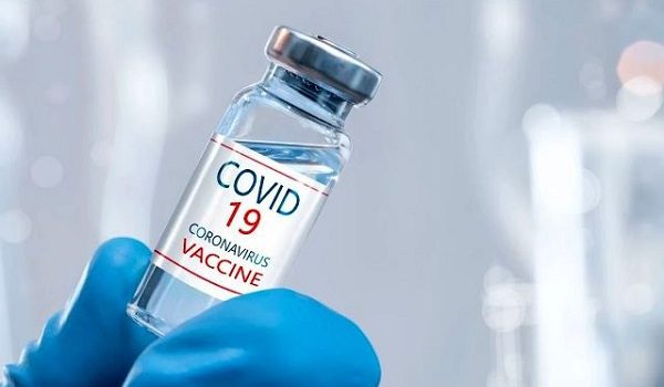 چه افرادی «نباید» واکسن کرونا بزنند؟