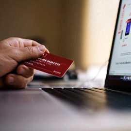 بررسی نحوه فروش اقساطی با انواع کارت های اعتباری
